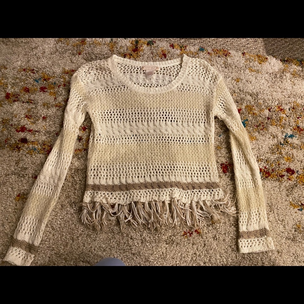 Sweater with fringe